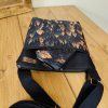 Crossbody - les